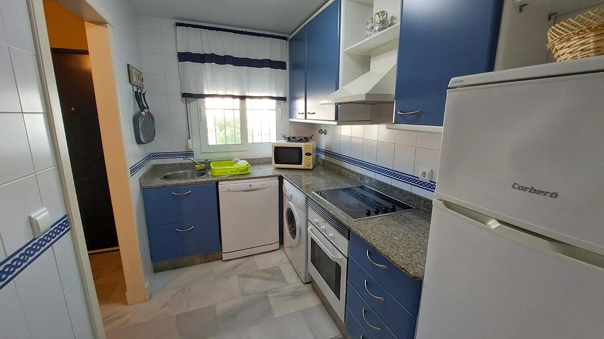 Apartamento En Primera Linea De Playa En Chiclana Chiclana de la Frontera